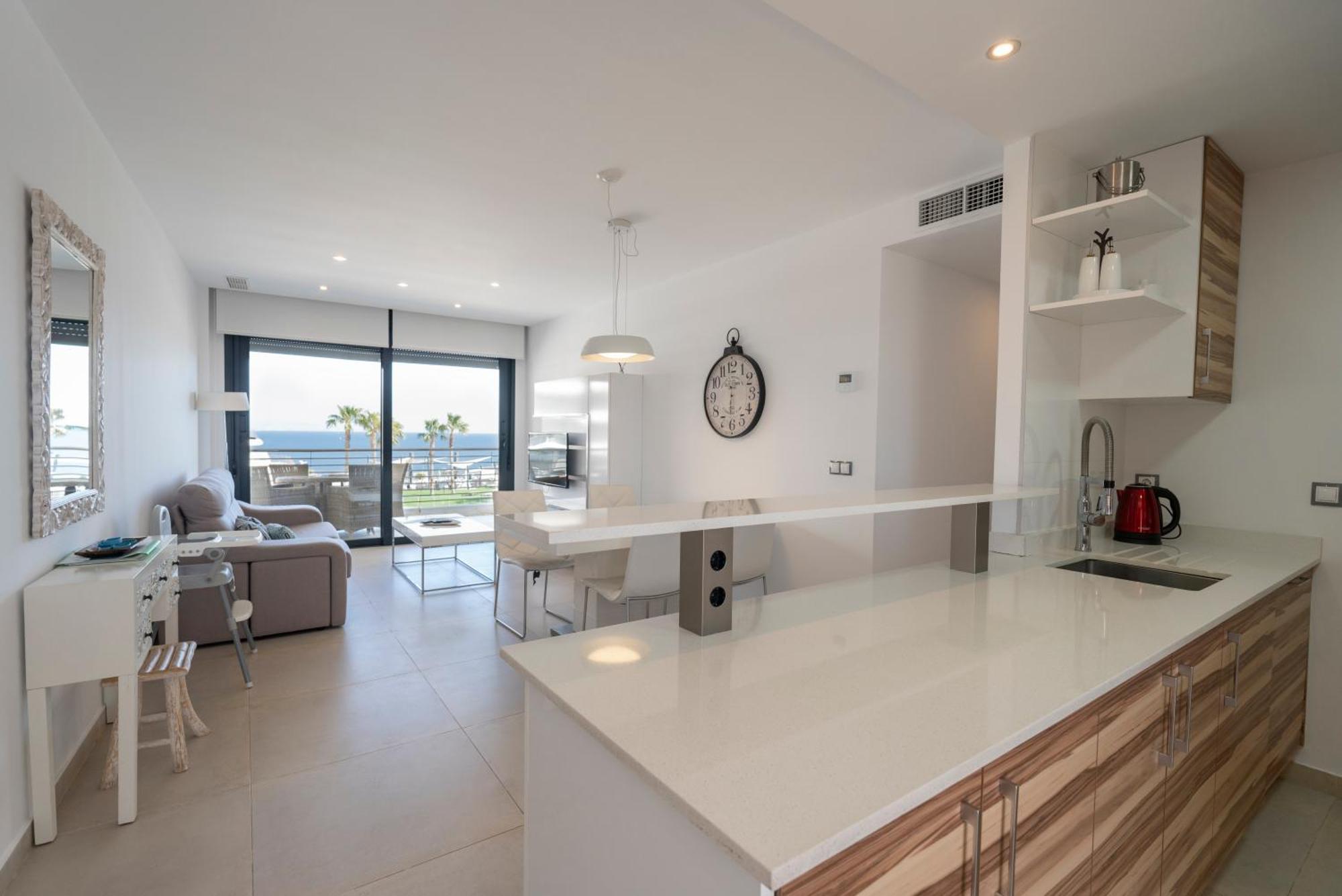 Infinity View - Access To Hot Tubs & Pools Apartment Arenales del Sol Exterior photo